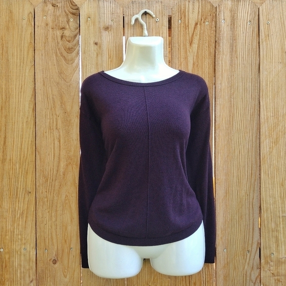 Ann Taylor LOFT - Purple Sweater - Picture 1 of 16
